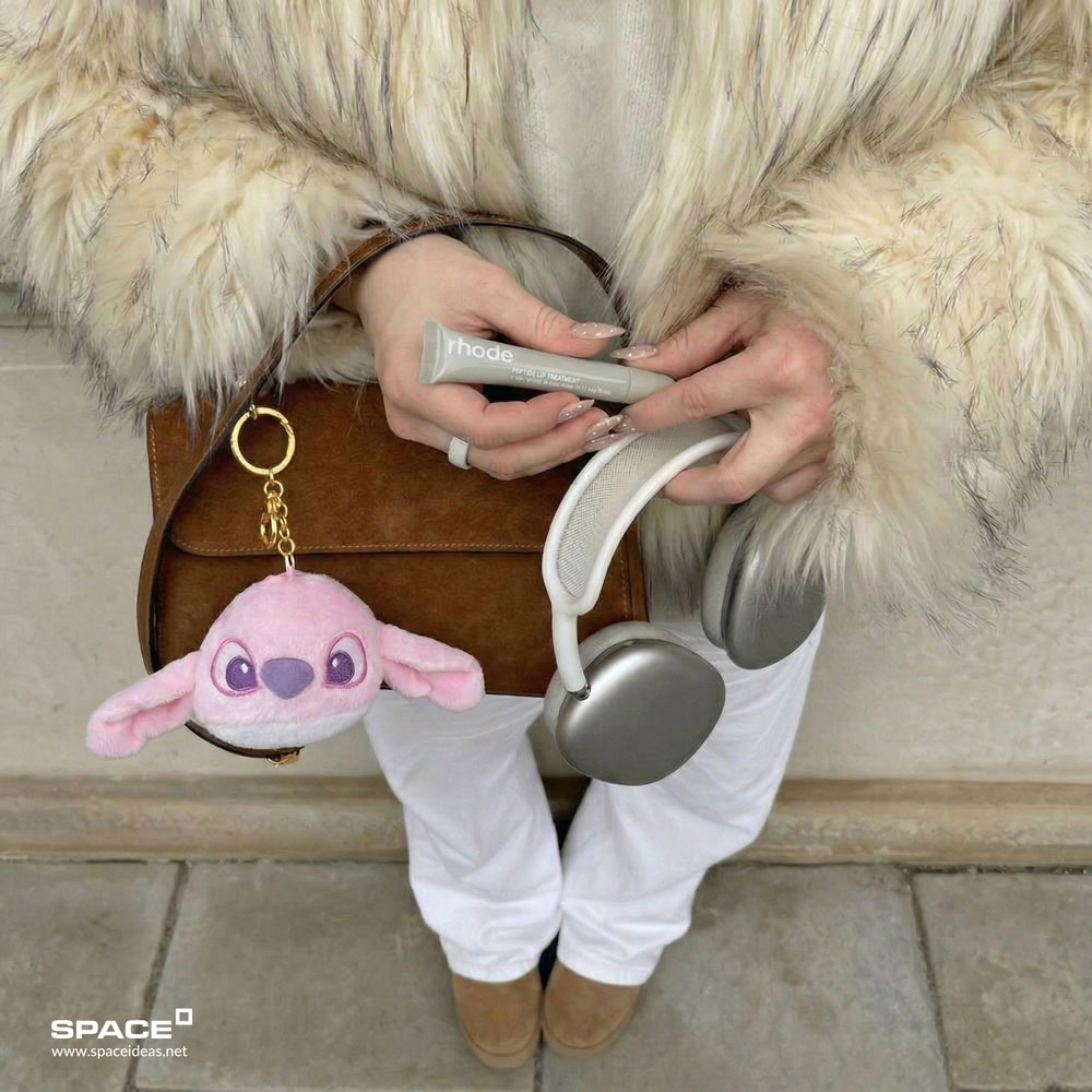 space-Charms-Stitch Zip Charm Pink