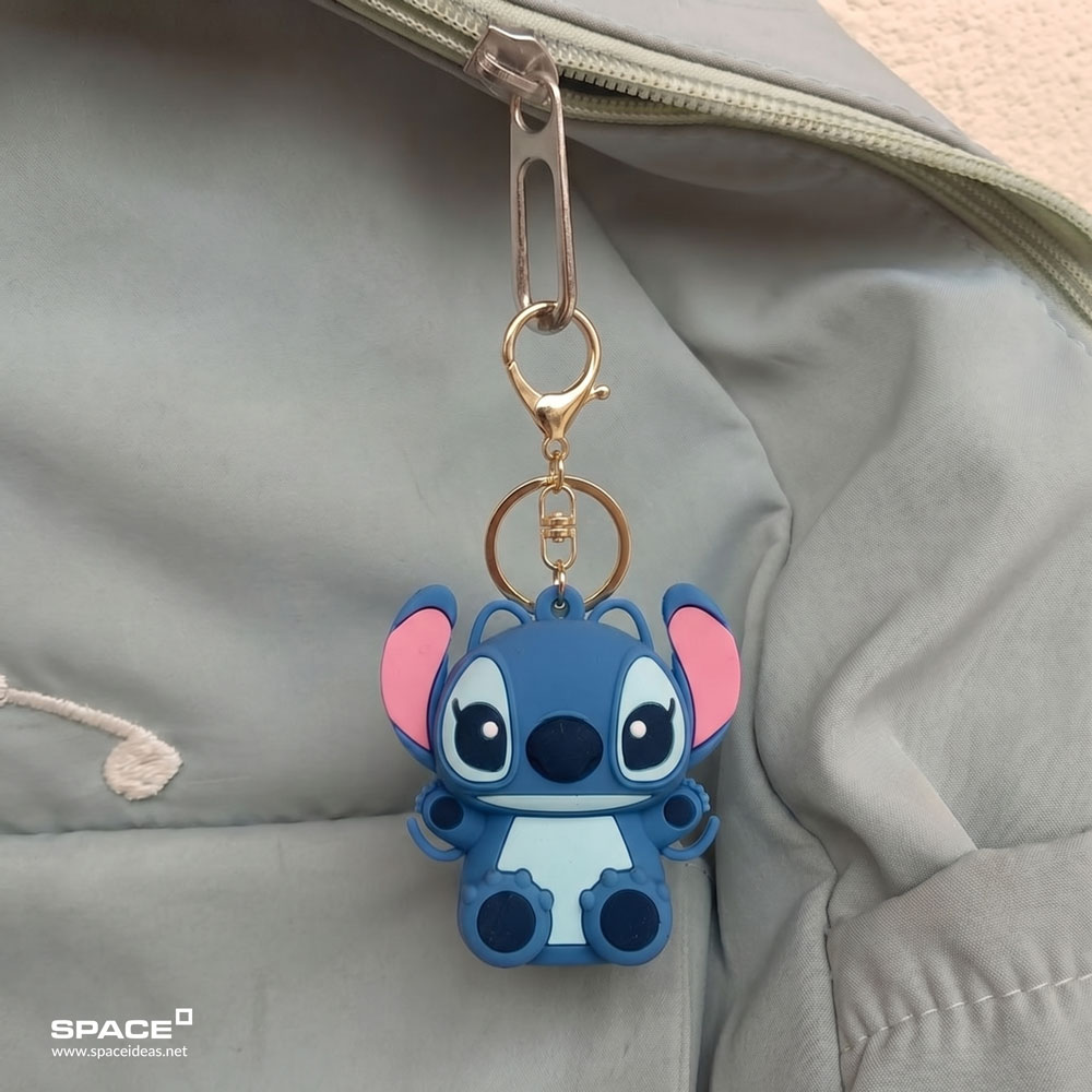 space-Charms-Stitch Classic Zip Silicone Charm