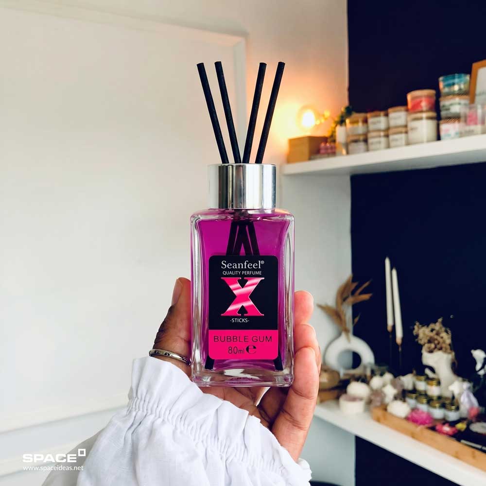 space-Diffuser-Bubblegum