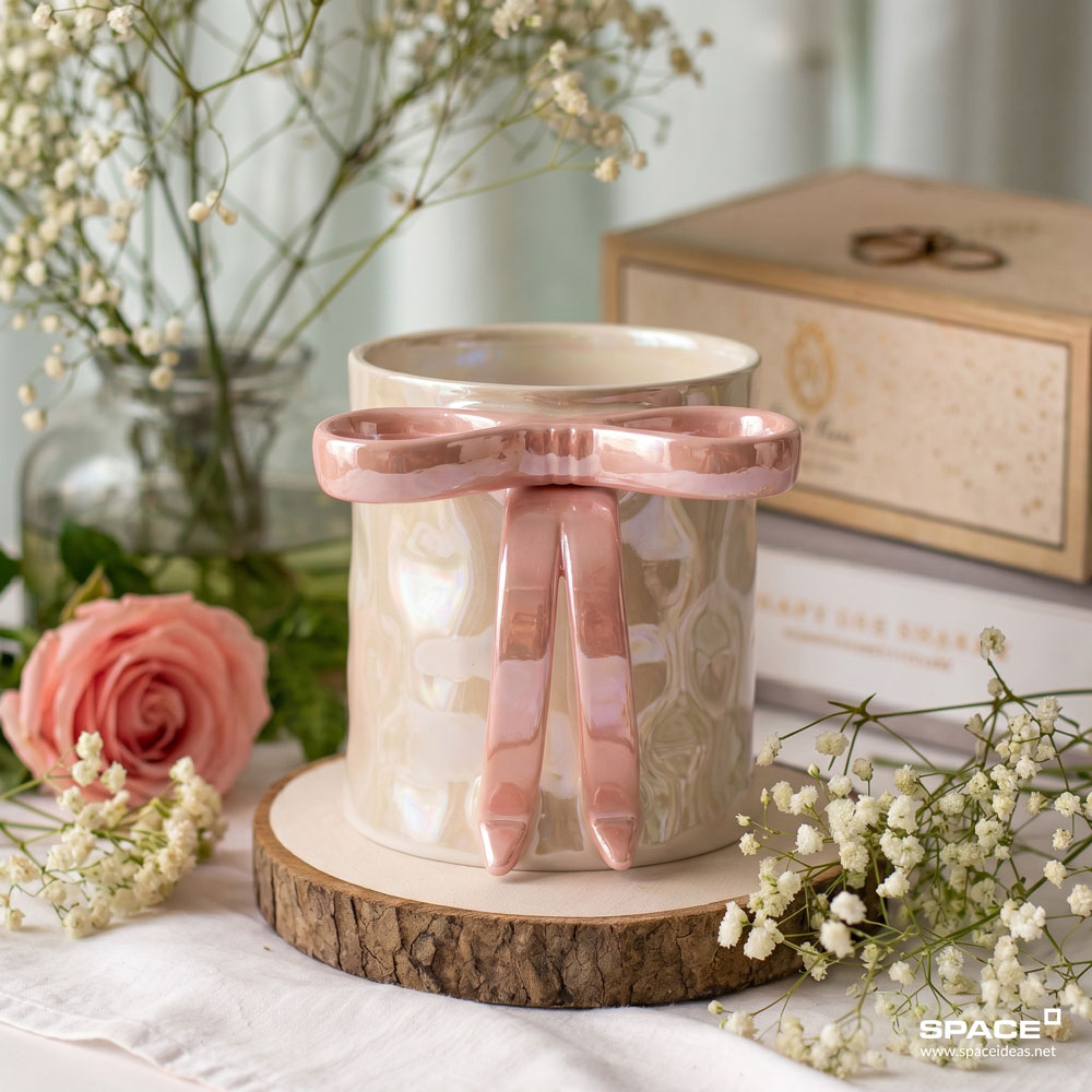 space-Mugs-Glossy bow in Pink